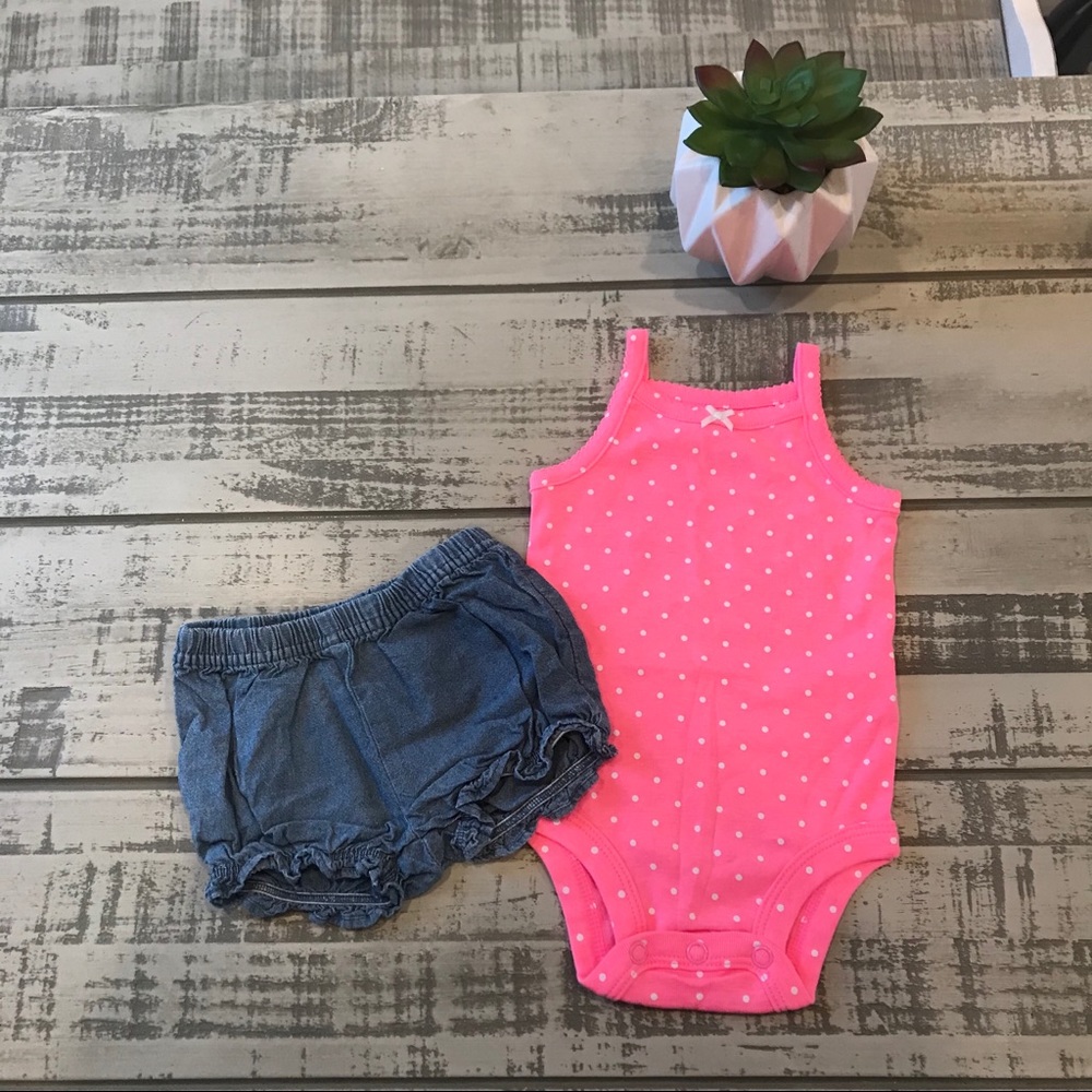 Size 3 months Carters baby girl outfit